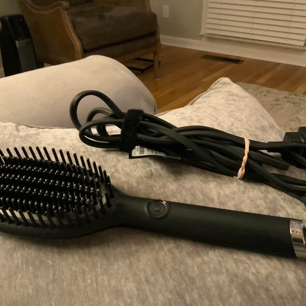 GHD Glide Hot Brush